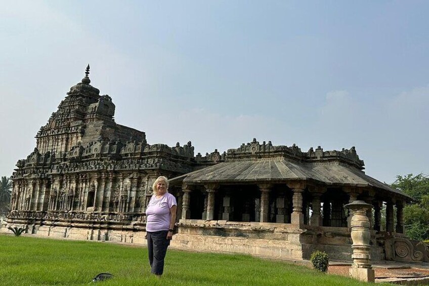 Bangalore to Hampi