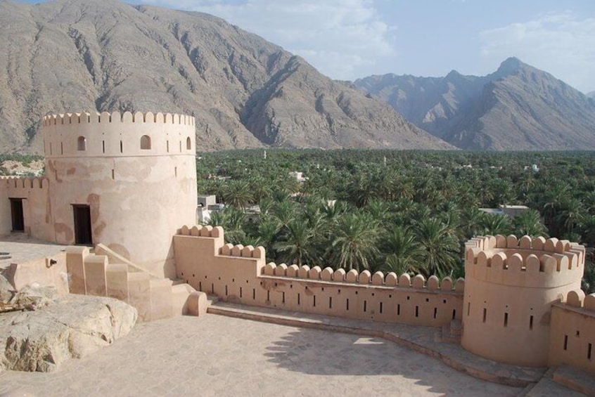 Nakhl , Ain Thawarae , Oman day tours