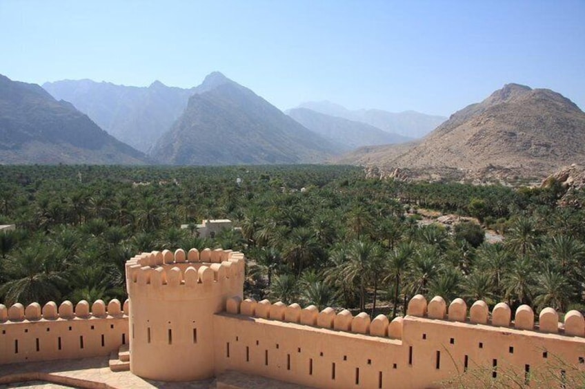 Nakhl , Ain Thawarae , Oman day tours
