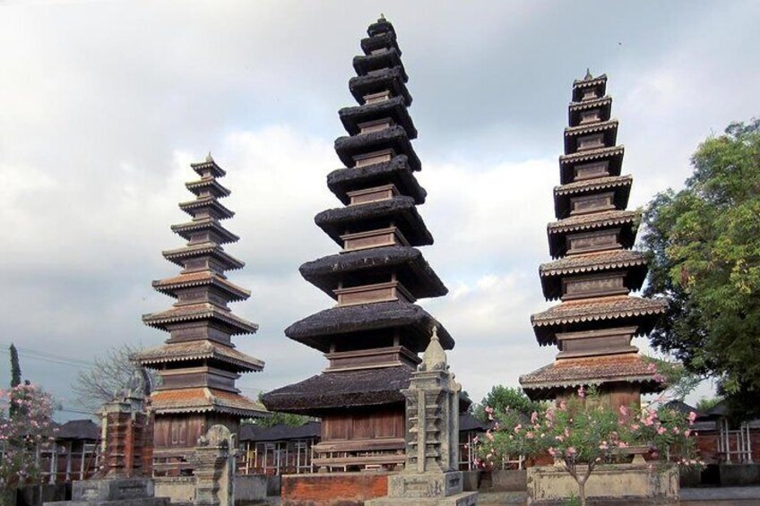 Lombok Historical Halfday City tour