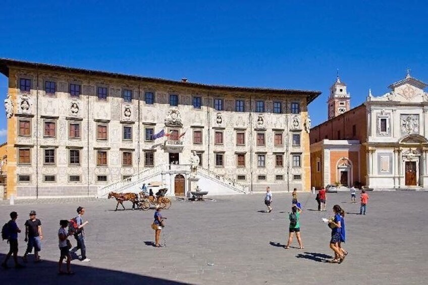 Piazza dei Cavalieri Pisa