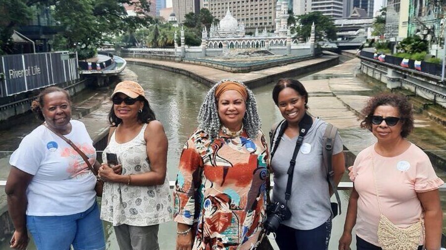 Cruise Excursion: Full-Day Kuala Lumpur with Twin Tower Entrance