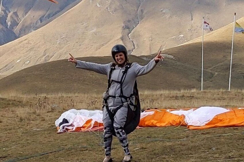 Getting ready for Paragliding