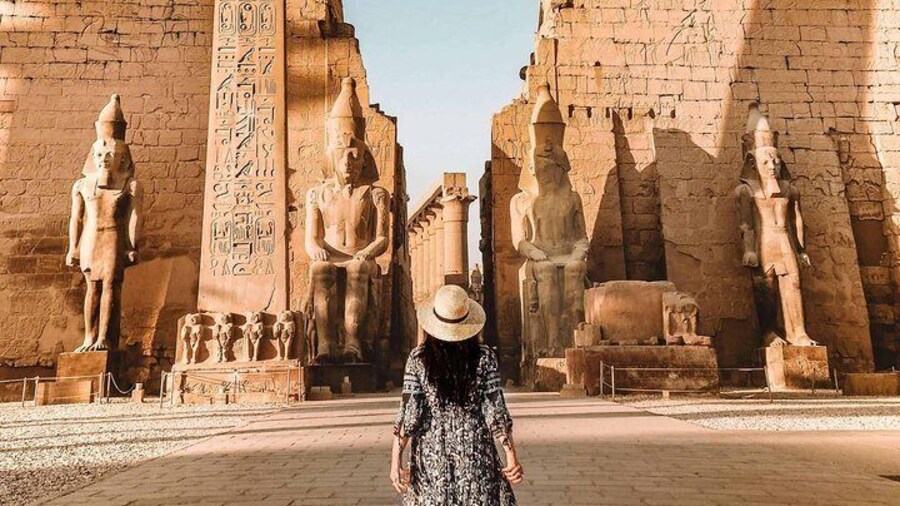 Luxor Private Full-Day Tour: Discover the East and West Banks of the Nile