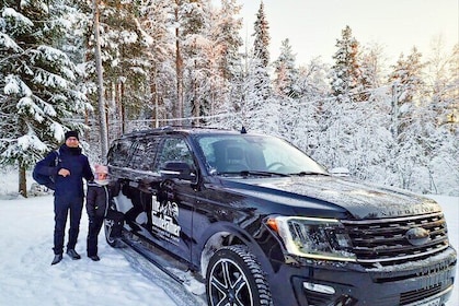 VIP-Tour durch das Weihnachtsdorf mit privatem Guide