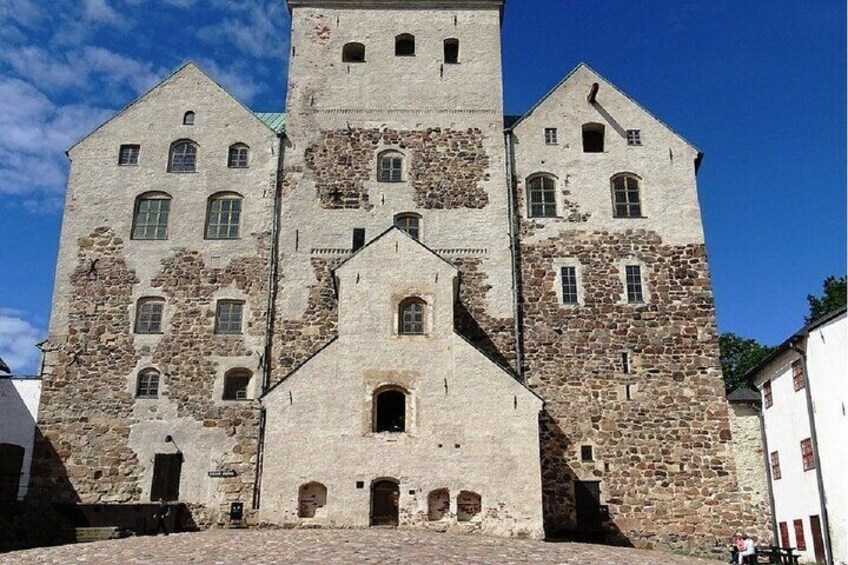 Tour to Old Capital Turku by VIP car with Private Guide