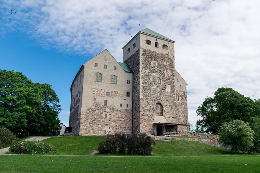 Private Helsinki Tour to Turku by LUXURY car with Personal guide