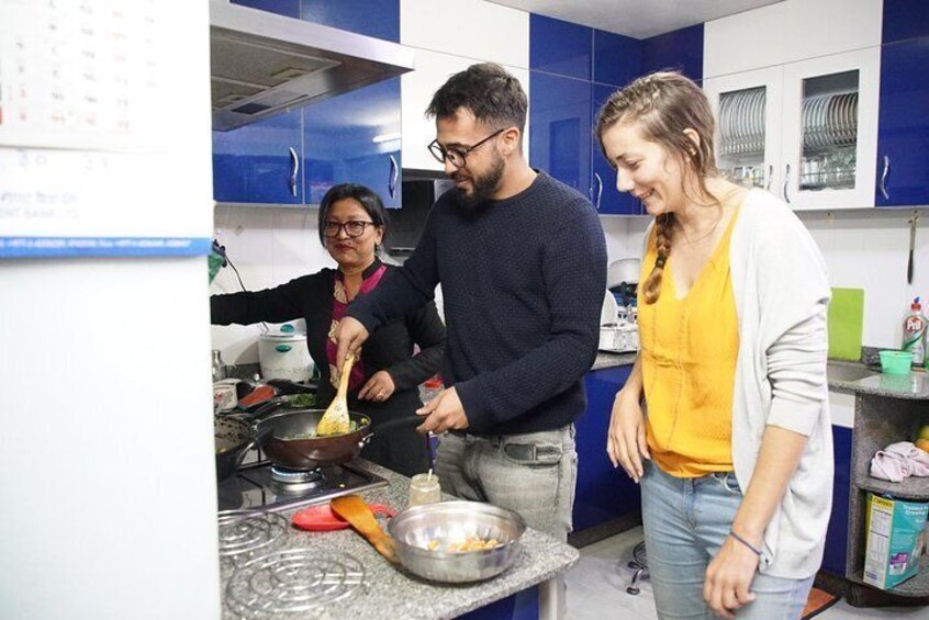 Cooking with a Family 