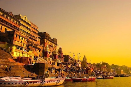 Varanasi Experience 01 Night -02 Days Tour