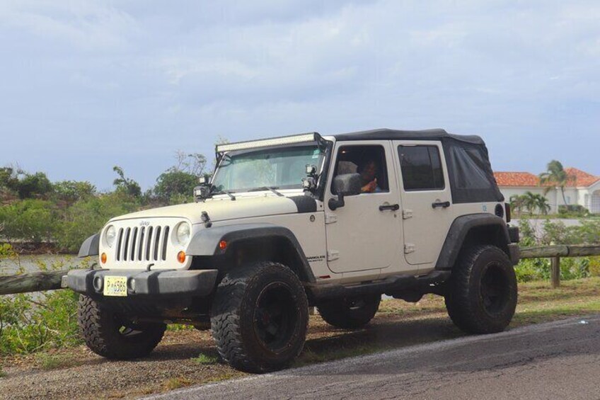 Private Jeep Wrangler island Tour