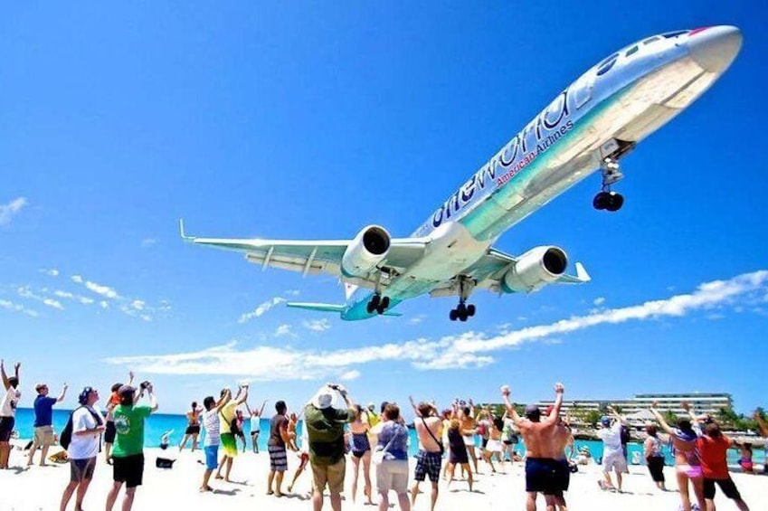 Maho Beach Extreme Jet Blast