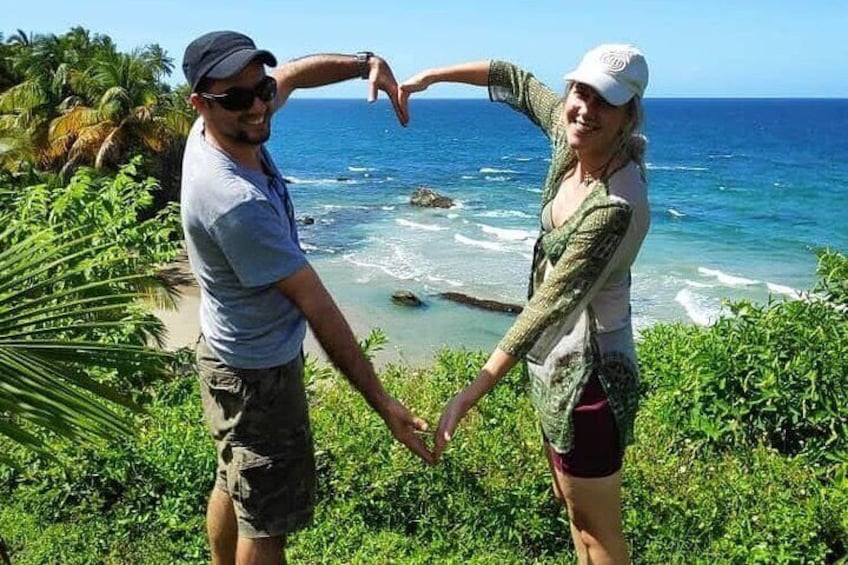 Avocat Waterfall Tour & Beach Stop Package