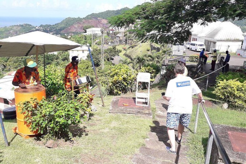 Private Shore Excursion: Waterfalls, Fort Frederick and Beach Tour