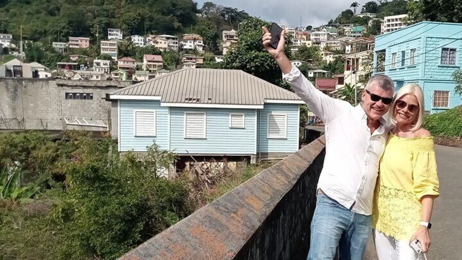 Private Tailored Taxi Sightseeing Tour – Explore Grenada Your Way