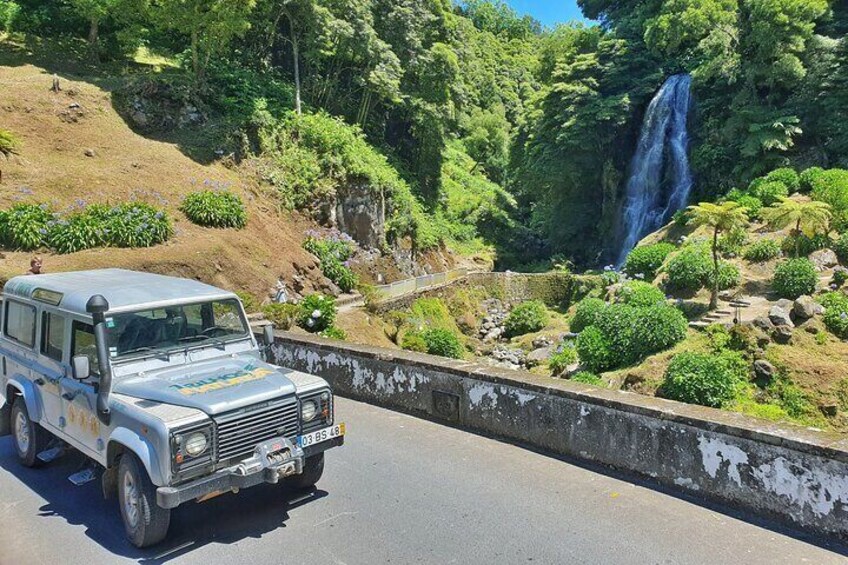 Discover the unexplored beauty of the island by 4x4 tour - the Nordeste