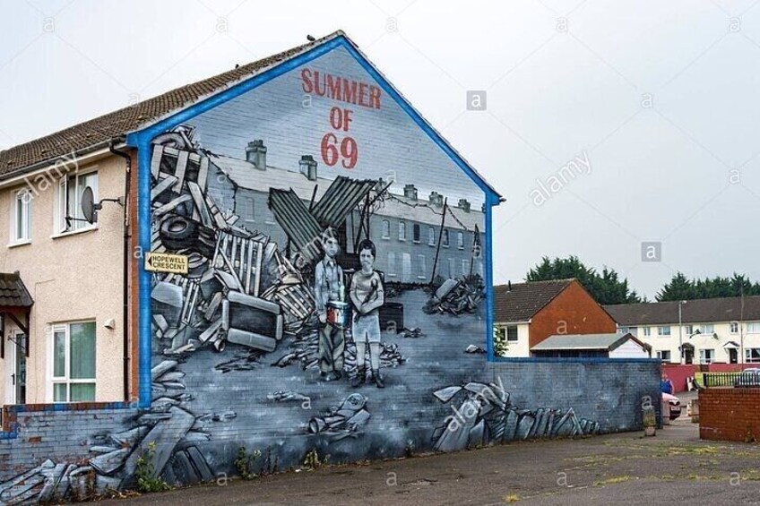 Belfast Political & Murals Tour