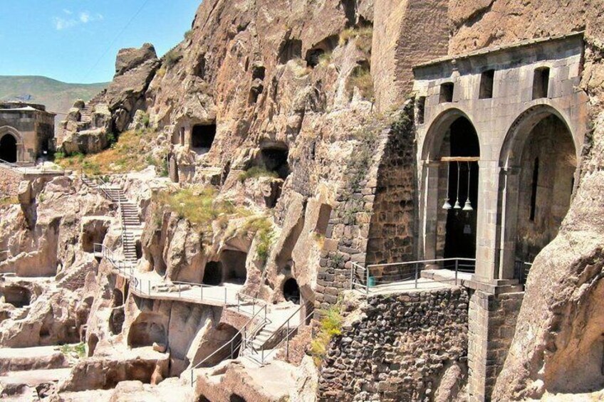 Borjomi Akhaltsikhe Vardzia - Private Tour