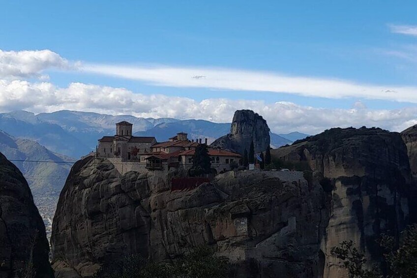 Delphi and Meteora Private Tour