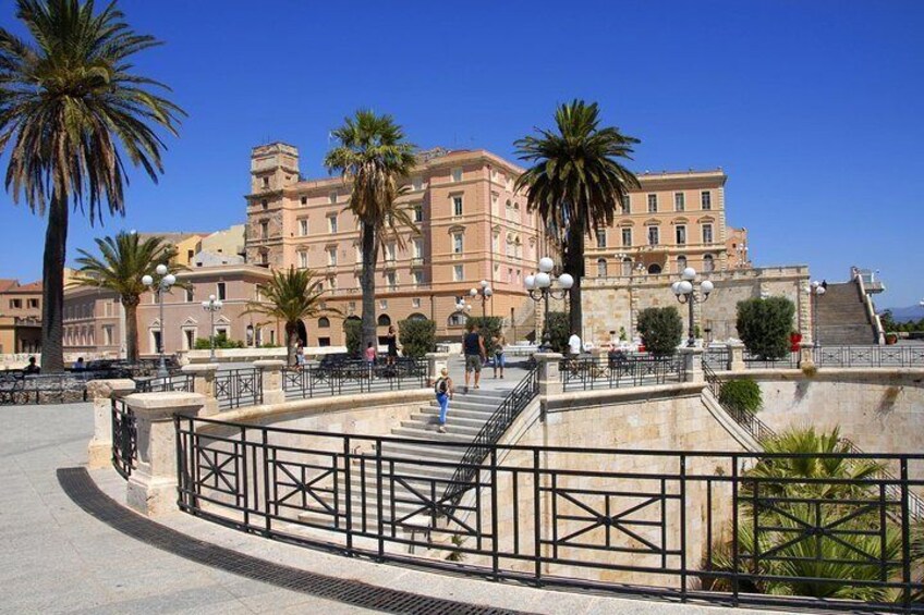 Cagliari Shore Excursion: Hop-on Hop-off City Tour