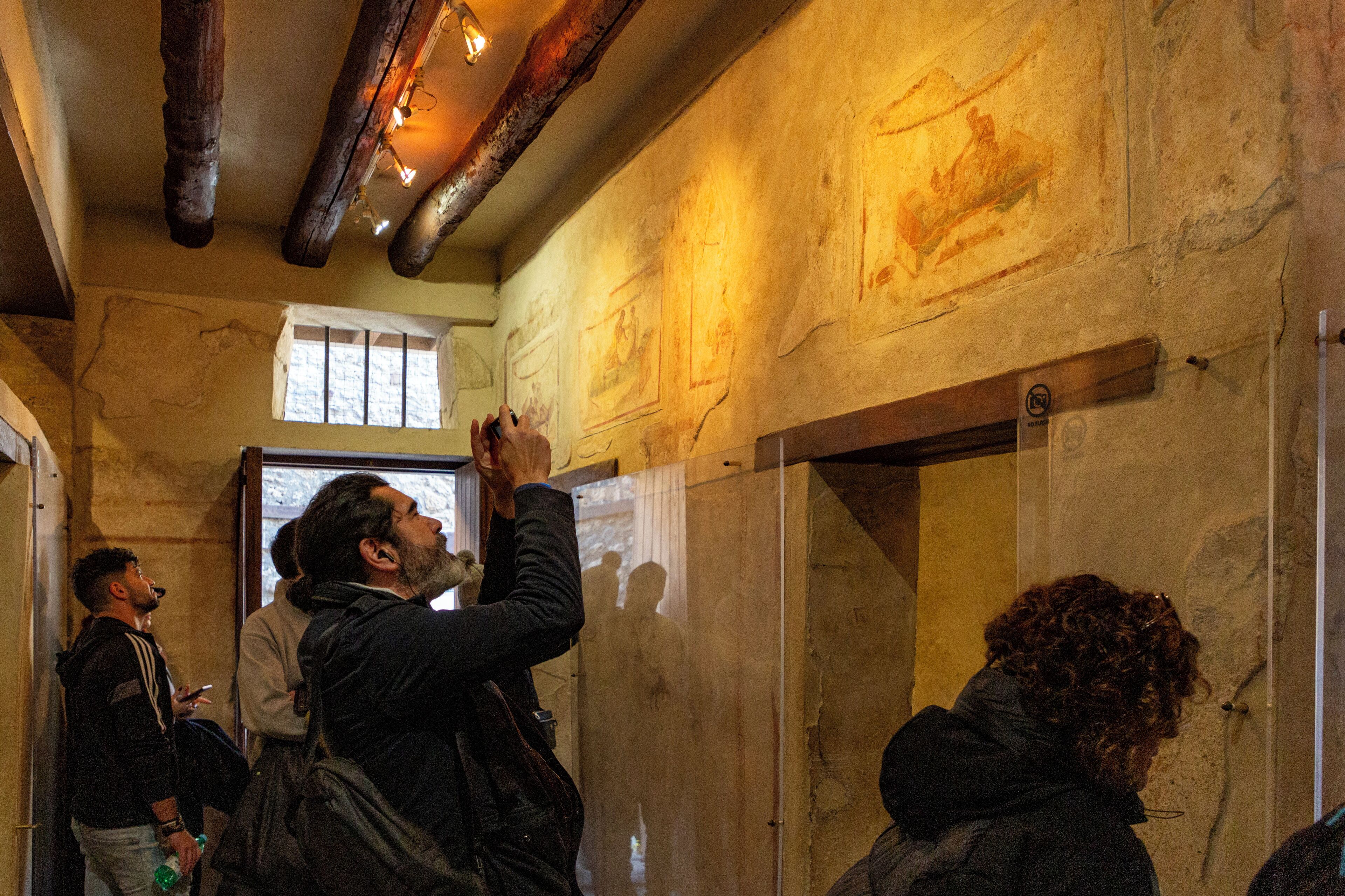 From Naples: Private Pompeii & Amalfi Coast Tour