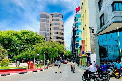 Private Car tour - Male' City Maldives