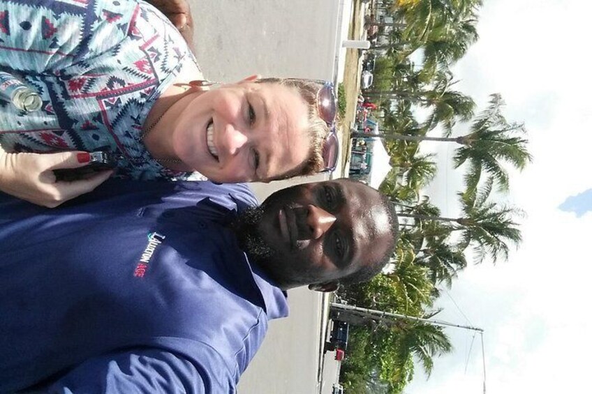 Lovely Guest with LuxtonAce Private City Tour