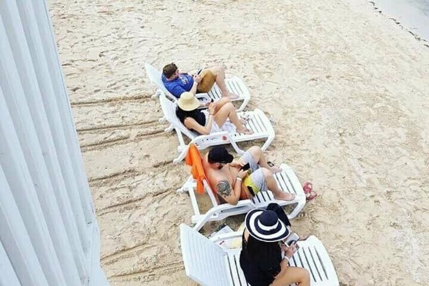 roatany beach day