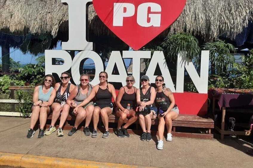 Roatan Mangrove Tunnel,Sightseeing culture and food tasting