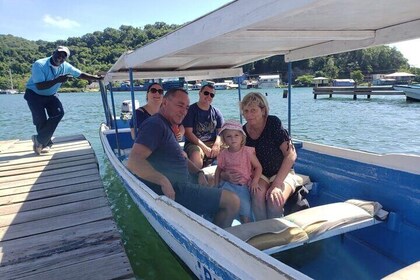 Roatan Mangrove Tunnel,Sightseeing,,food tasting and beach