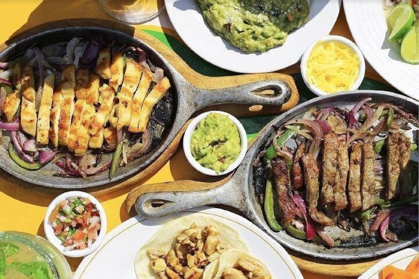 Fajitas at Tortugas Beach Club