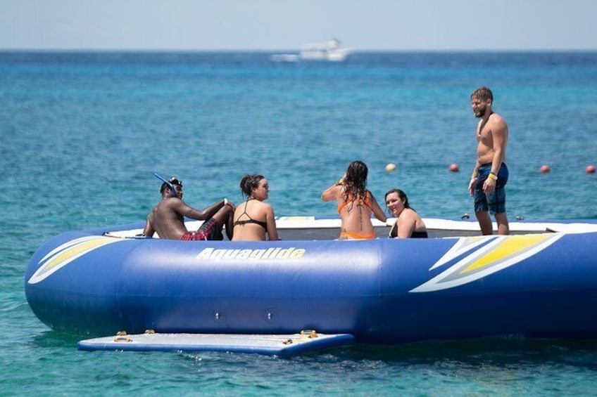 Tortugas Beach Club