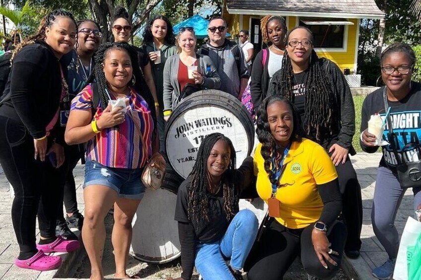 City Sight Seeing with Wine, Rum Cake and Conch Fritter Samples