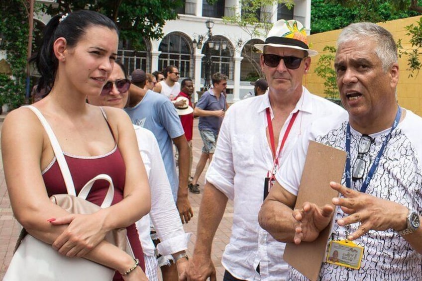 Néstor Meléndez is "El Guiador"