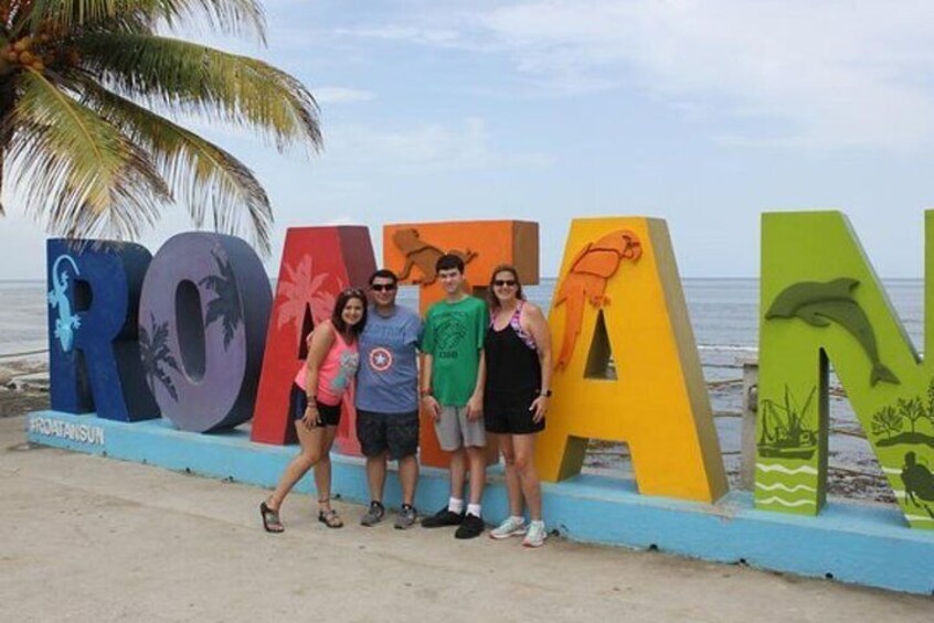 Roatan Island Tour & Daniel Johnson's Monkey and Sloth Hangout Tour