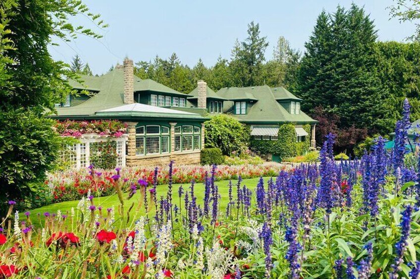 Best of City Highlights Butchart Gardens Private Tour 