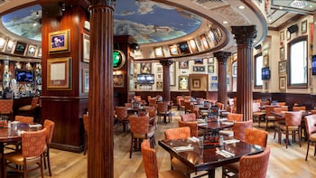 Hard Rock Cafe Dining With Priority Seating