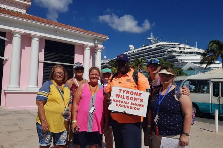 Nassau Shore Excursion: Island Highlights Sightseeing Tour