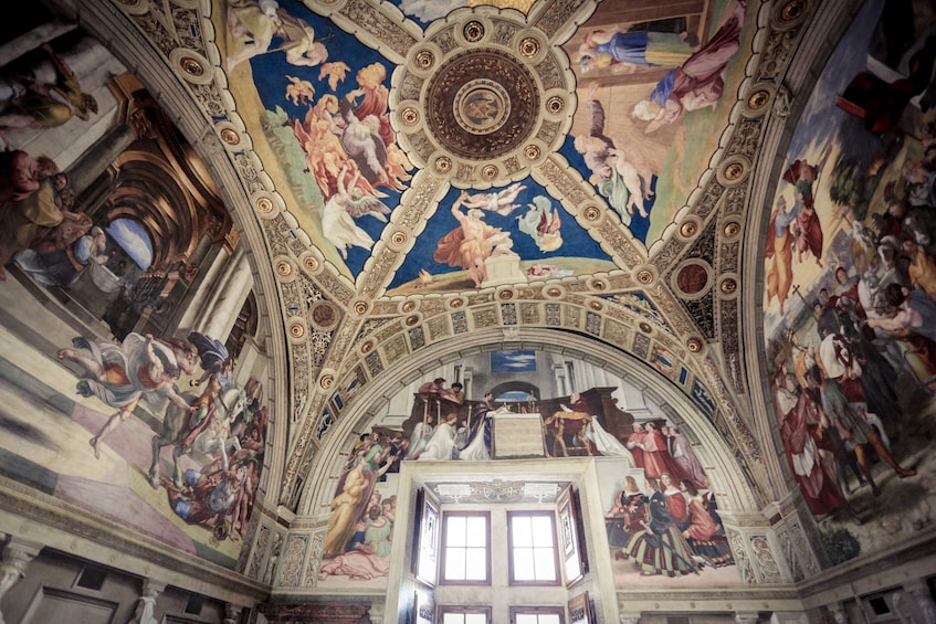 Show item 4 of 10. Skip-the-Line Tour: Vatican & Sistine Chapel with Special Entrance