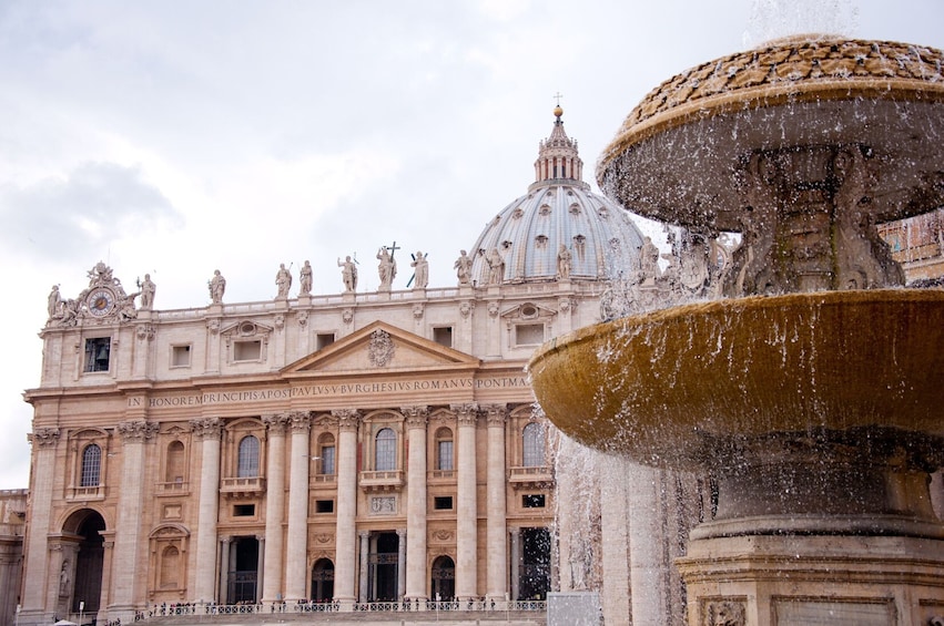 Skip-the-Line Tour: Vatican & Sistine Chapel with Special Entrance