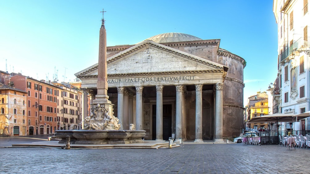 Colosseum, Trevi Fountain & More: Rome Icons ComboSaver Tour
