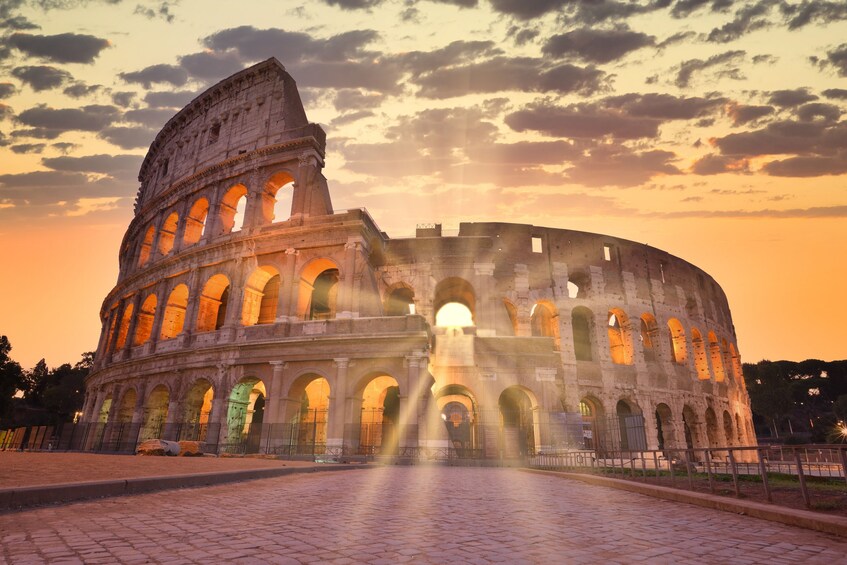 Colosseum by Evening Group Tour with Arena Access & Optional Underground