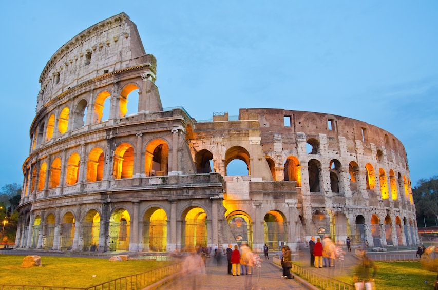 Colosseum by Evening Group Tour with Arena Access & Optional Underground