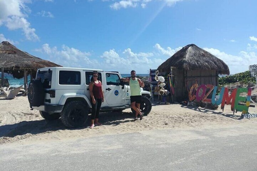 Cozumel Jeep Adventure to Jade Caverns with Lunch and Snorkel