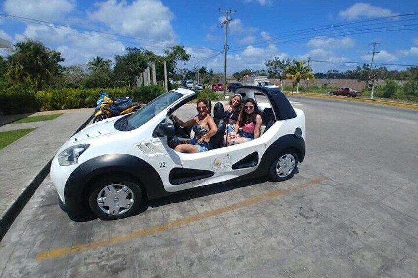 Customizable Private Buggy Tour in Cozumel with Lunch and Snorkel