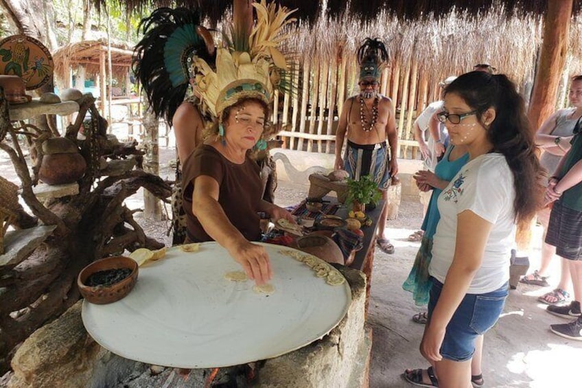 Cozumel Cultural Jeep Tour with Mayan Village and Mexican Lunch
