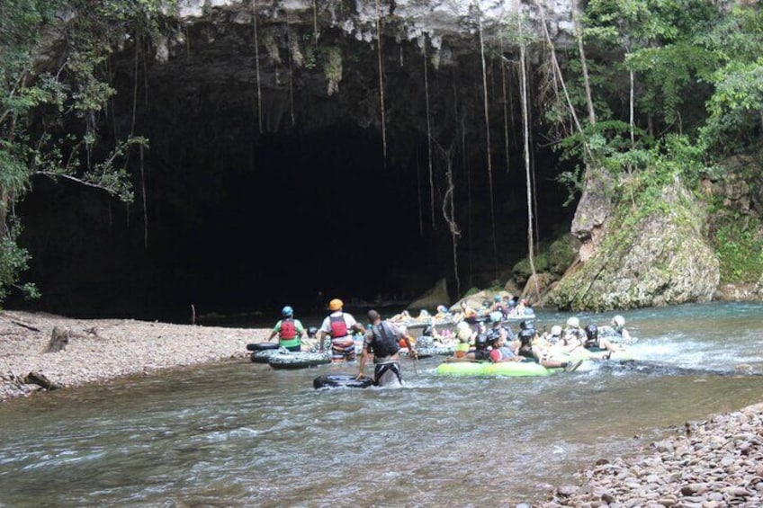 Cave Tubing and Zip line Combo Tour from Belize City