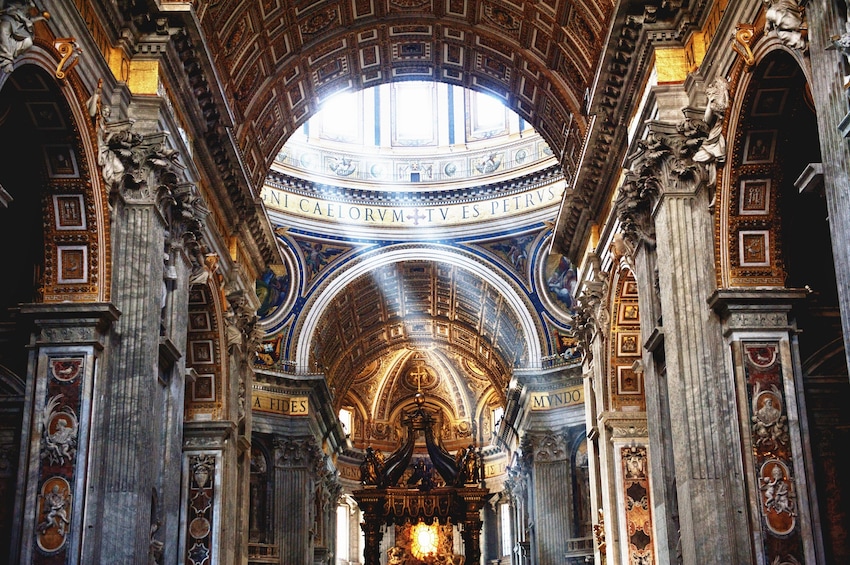 Vatican Museums, Sistine Chapel, & St. Peter’s Basilica Fully Guided Tour