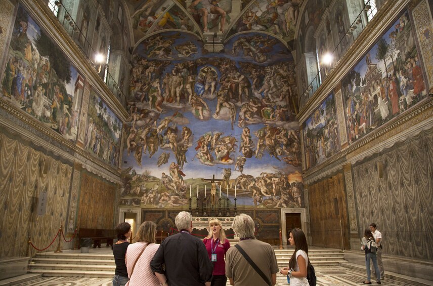 Skip-the-Line: Semi-Private Vatican Museums & Sistine Chapel Tour