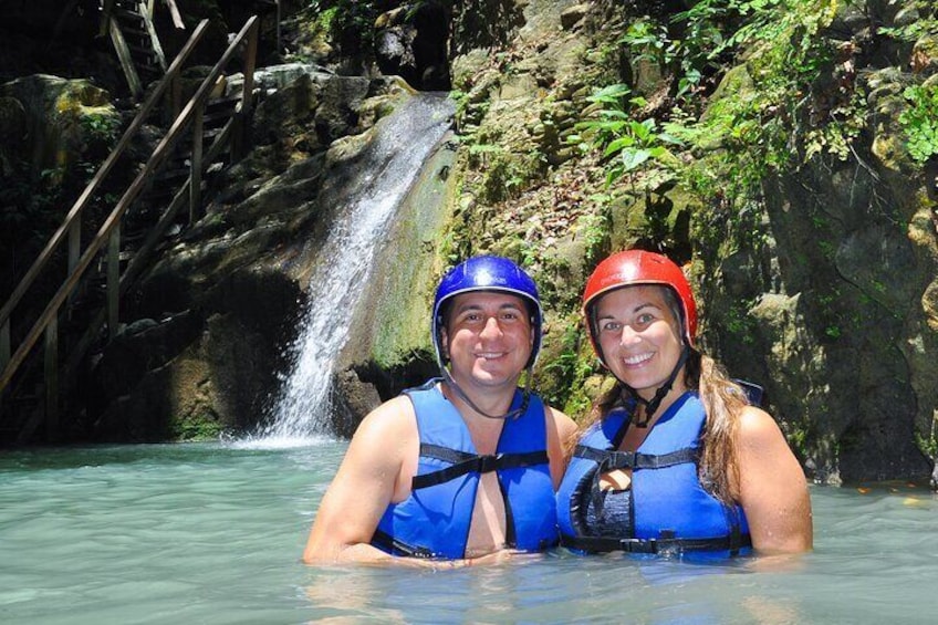 Shore Excursion Cruise ship Waterfalls y Buggys