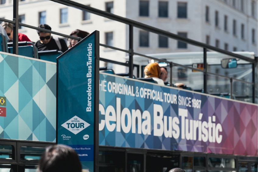 Barcelona Hop-On Hop-Off Bus Tour by Bus Turistic